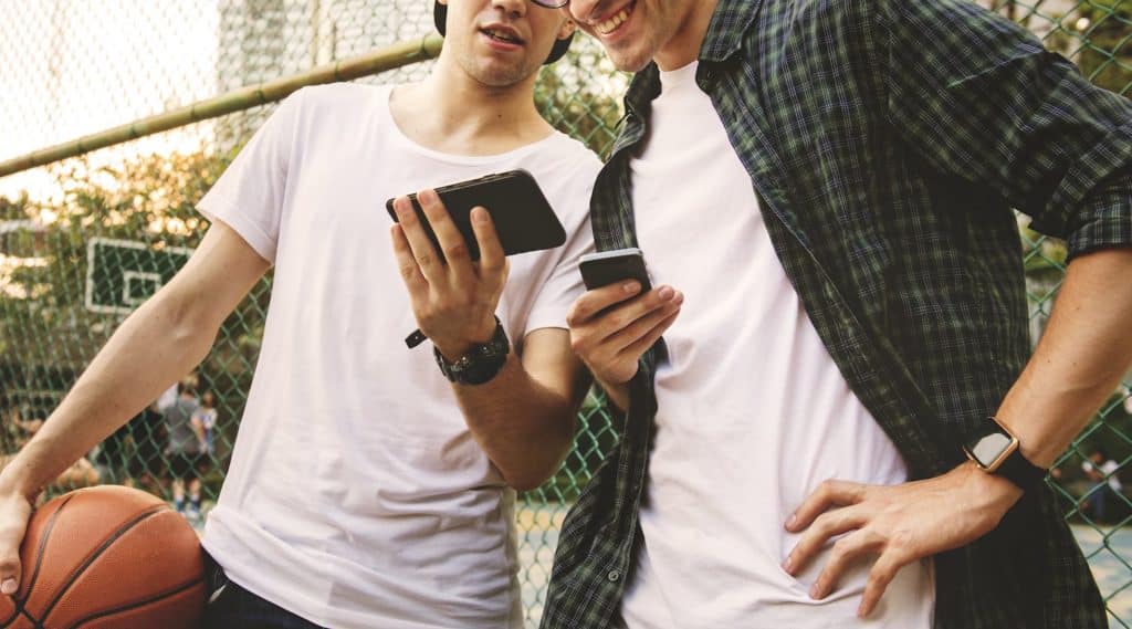 young-adult-male-friends-on-the-basketball-court-BTNKEYV.jpg young-adult-male-friends-on-the-basketball-court-BTNKEYV.jpg