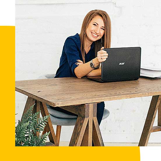 image-design_woman-laptop-550x552