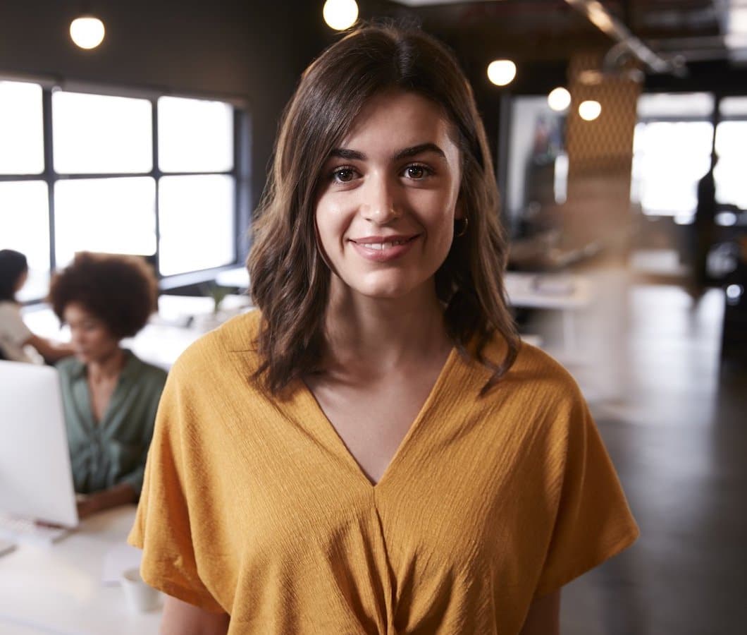 millennial-white-female-creative-standing-in-a-VG3U8NR millennial-white-female-creative-standing-in-a-VG3U8NR